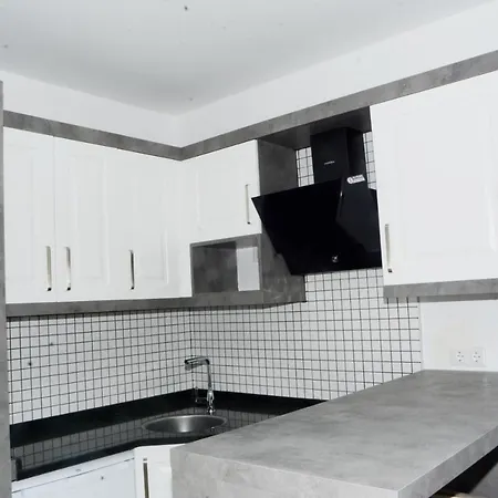 Apartment Luxury Suits And Aparts *