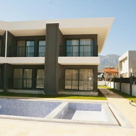 Apartment Luxury Suits And Aparts